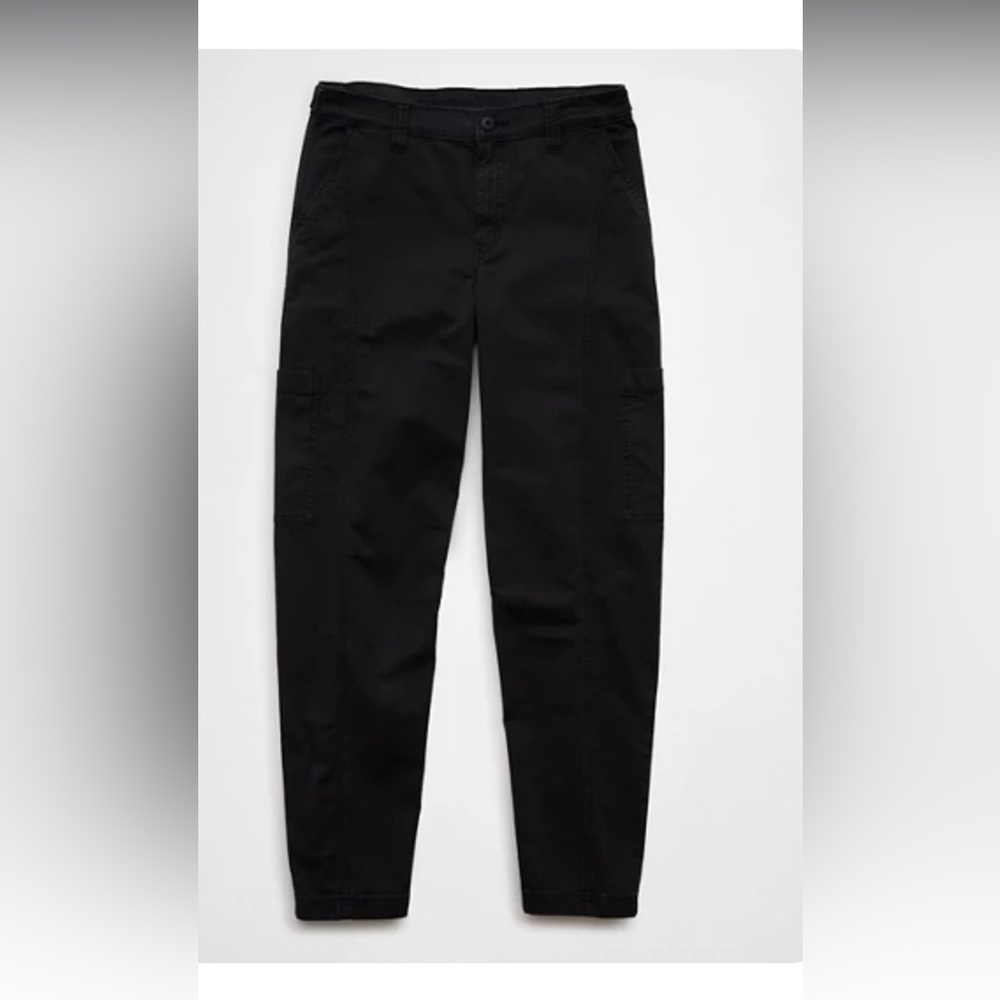 American Eagle Outfitters Stretch Black Barrel Cargo Pants — worn once!